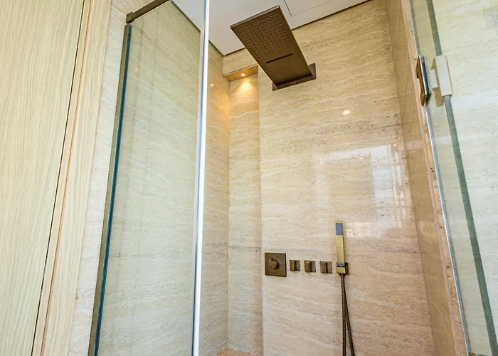 Luxurious 2 Bdr - Reem Nine - Full Mangroves & Sea Views - Beach - Table Pool - Sauna - Cinema - Big Gym - Calisthenics Studio