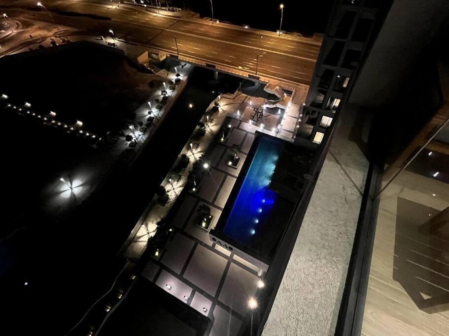 Luxurious 2 Bdr - Reem Nine - Full Mangroves & Sea Views - - Table Pool - Sauna - Cinema - Big Gym - Calisthenics