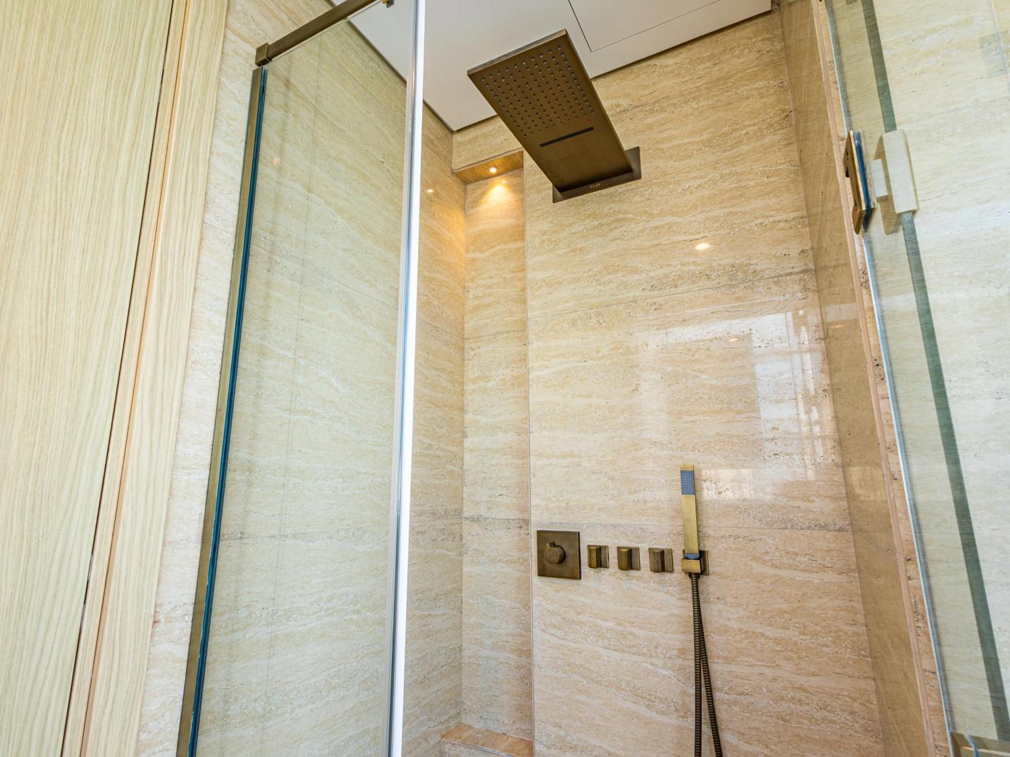 Апартаменти Luxurious 2 Bdr - Reem Nine - Full Mangroves & Sea Views - - Table Pool - Sauna - Cinema - Big Gym - Calisthenics