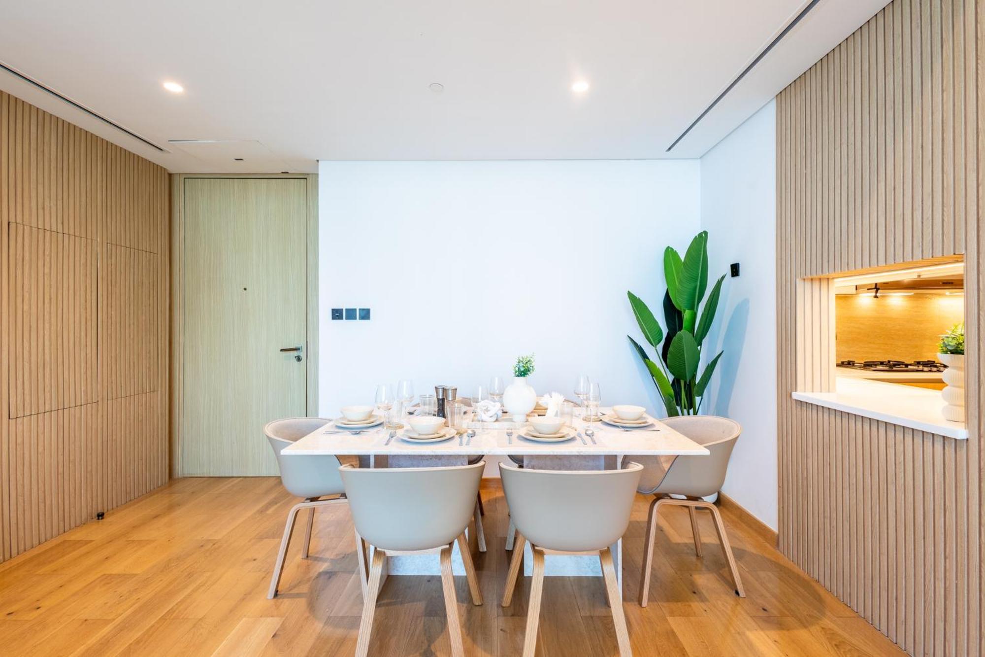 Апартаменти Luxurious 2 Bdr - Reem Nine - Full Mangroves & Sea Views - - Table Pool - Sauna - Cinema - Big Gym - Calisthenics Абу-Дабі